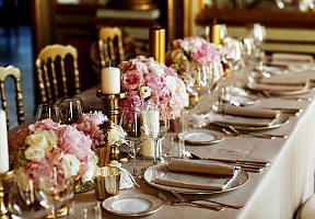 Kokie vestuviniai stalai yra geriausi?